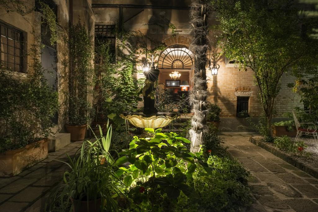 La Residenza 818 Hotell Venedig Exteriör bild
